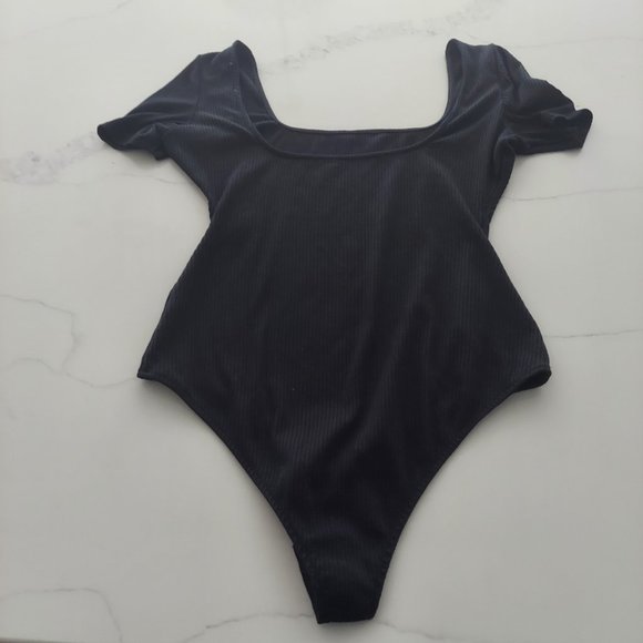 Sezane Coline Bodysuit Sz M in Black - Picture 3 of 5